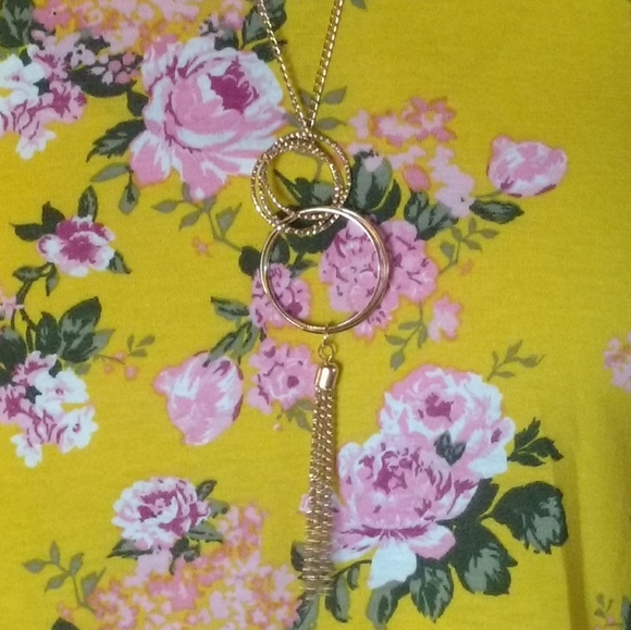 Top - Picture 2 of 6